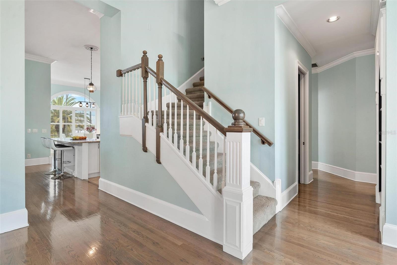 Image 12 of 71 For 1641 Edgewater Drive
