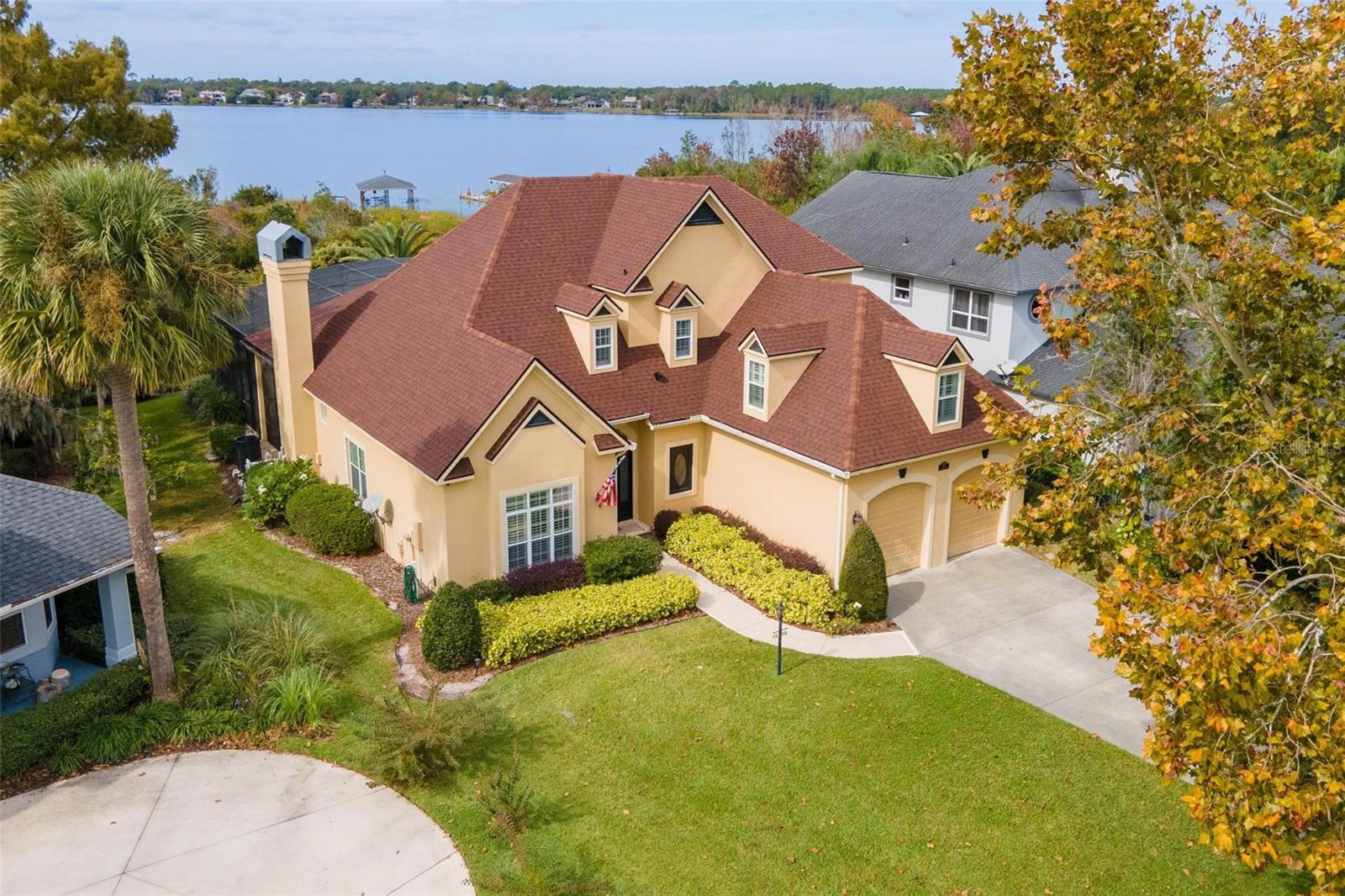 Image 3 of 71 For 1641 Edgewater Drive