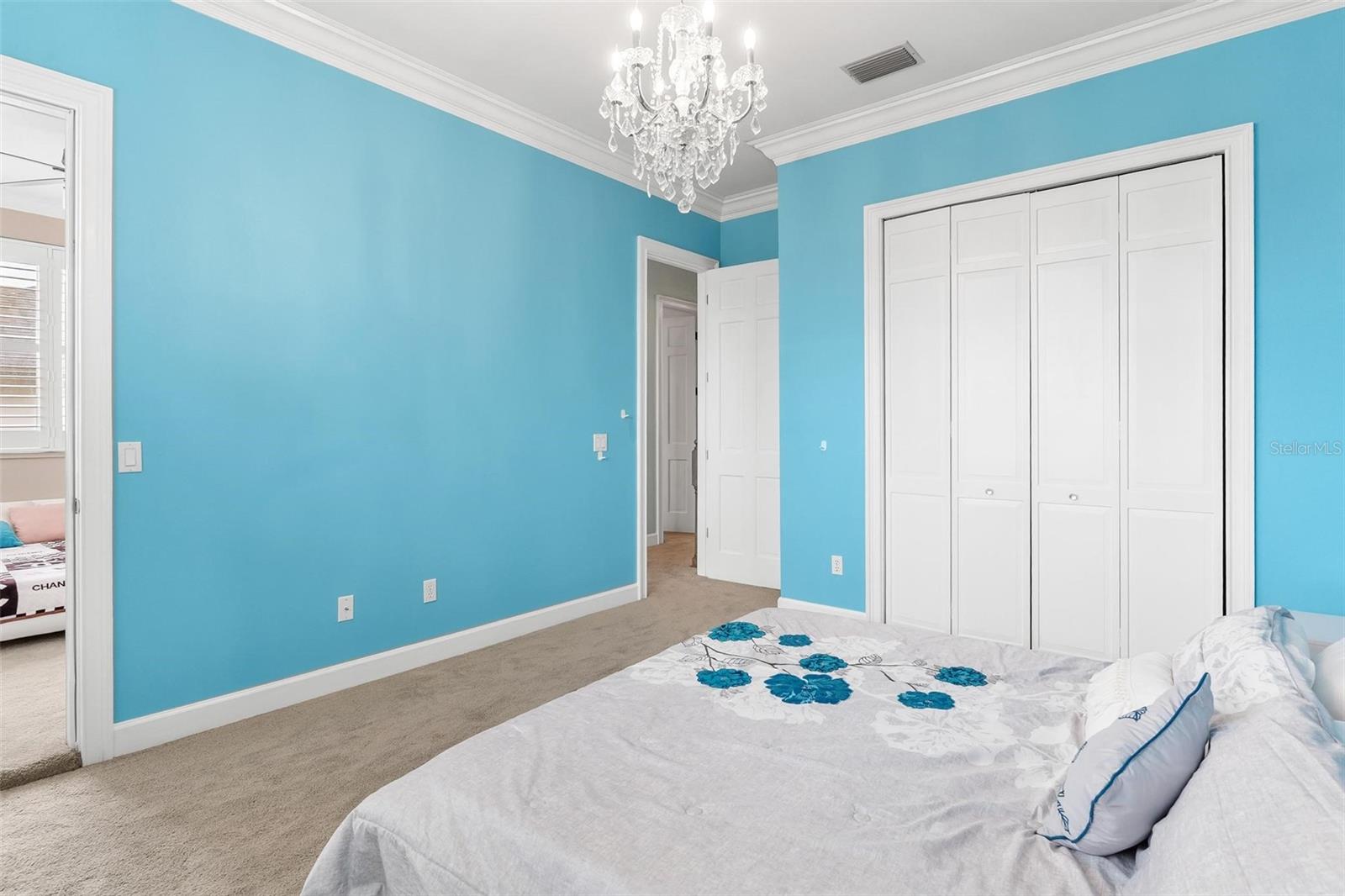 Image 40 of 71 For 1641 Edgewater Drive