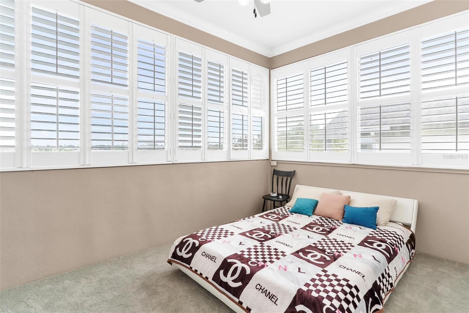 Image 41 of 71 For 1641 Edgewater Drive