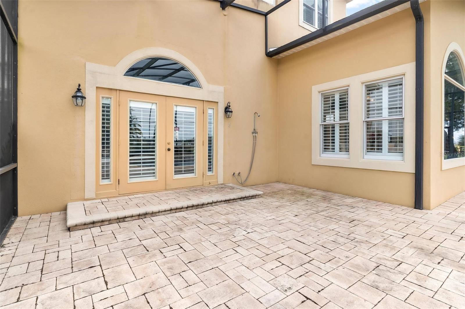 Image 52 of 71 For 1641 Edgewater Drive