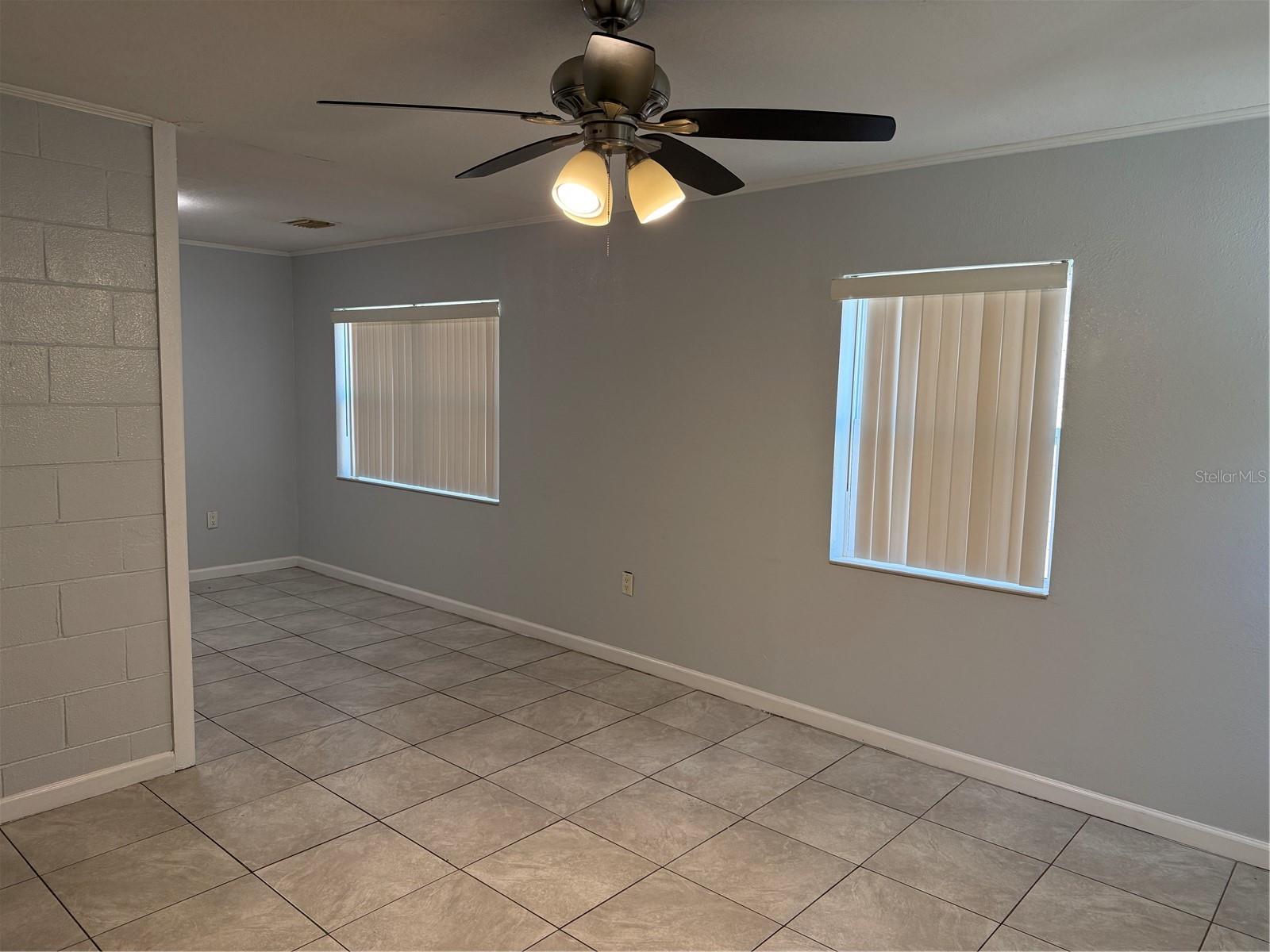 Image 3 of 14 For 1009 Mccormack Street