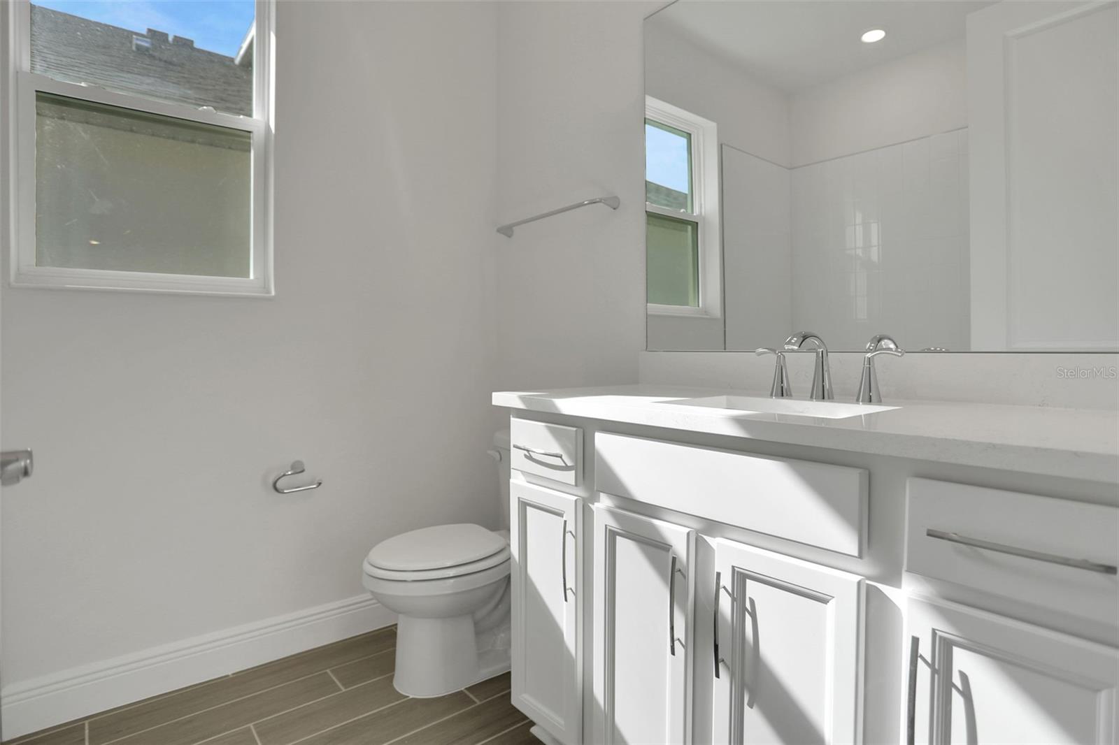 Image 14 of 42 For 7414 Sea Manatee Street
