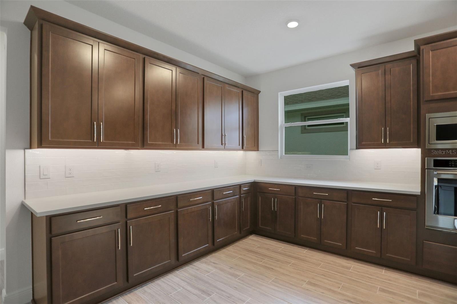 Image 14 of 40 For 7418 Sea Manatee Street