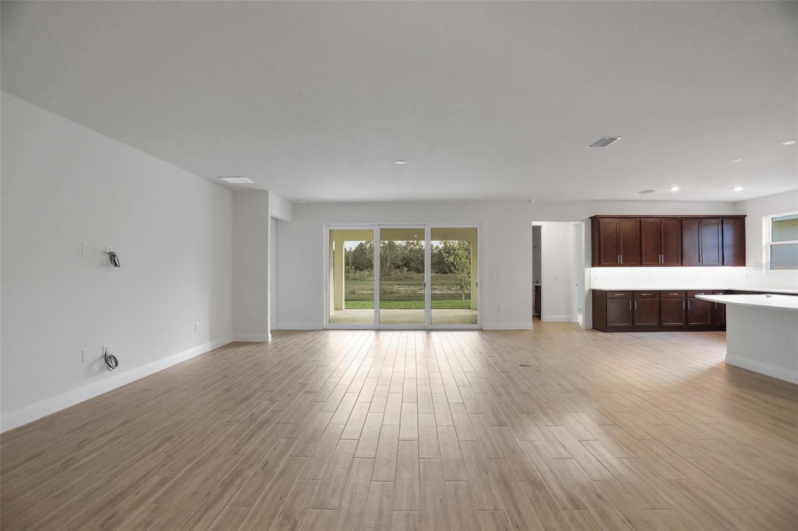 Image 15 of 40 For 7418 Sea Manatee Street