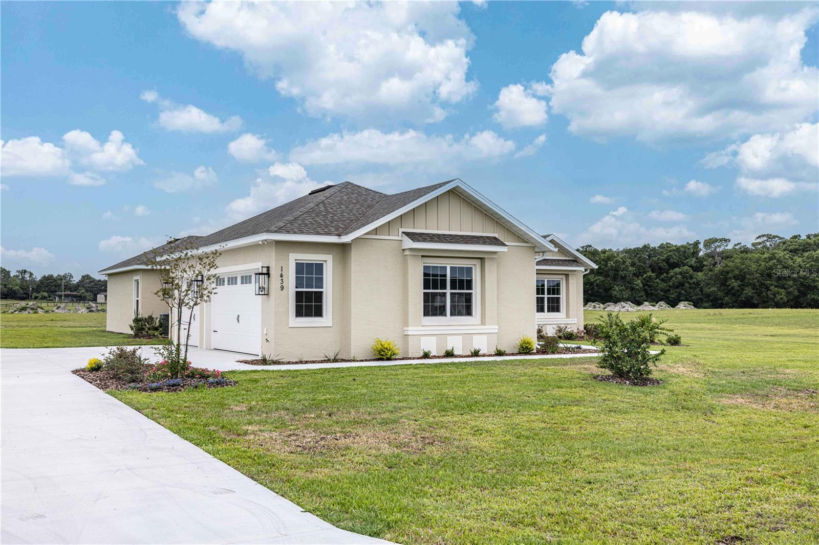 Image 2 of 49 For 1439 Cr 212  