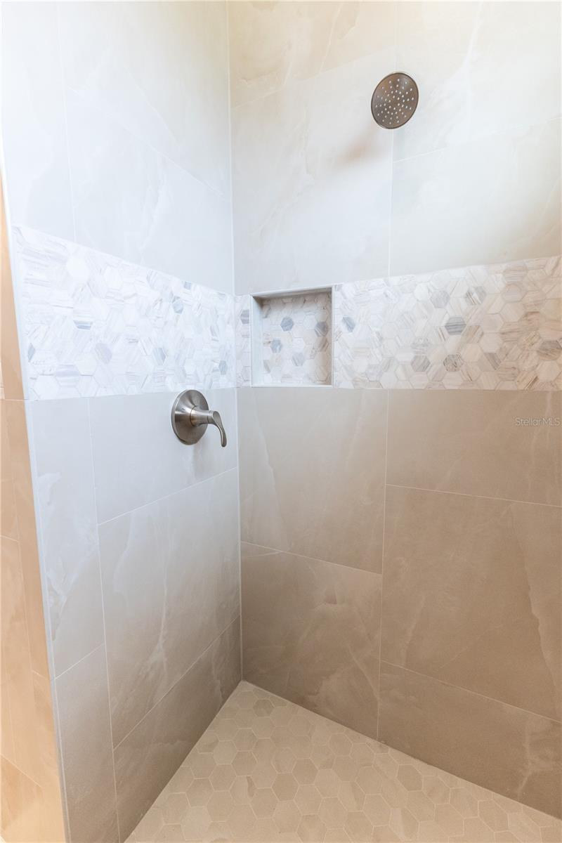 Image 22 of 49 For 1439 Cr 212  