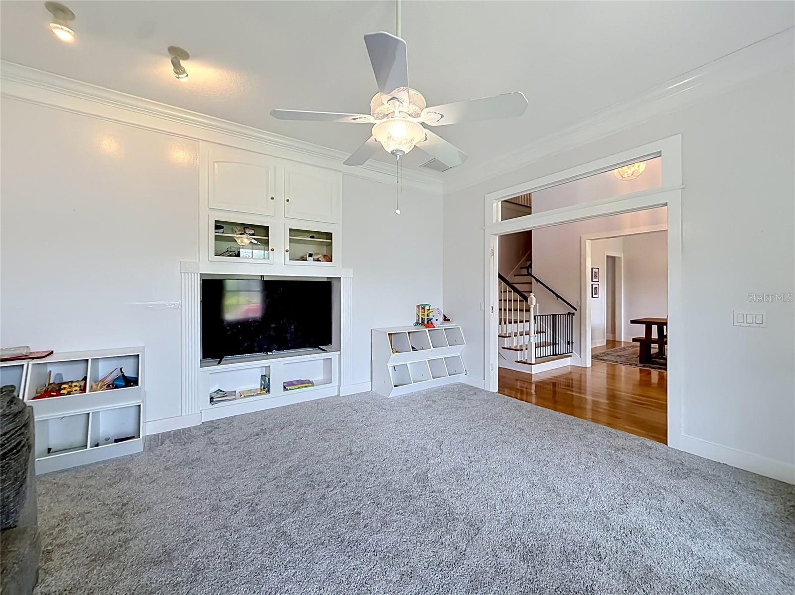 Image 19 of 81 For 34122 Park Lane