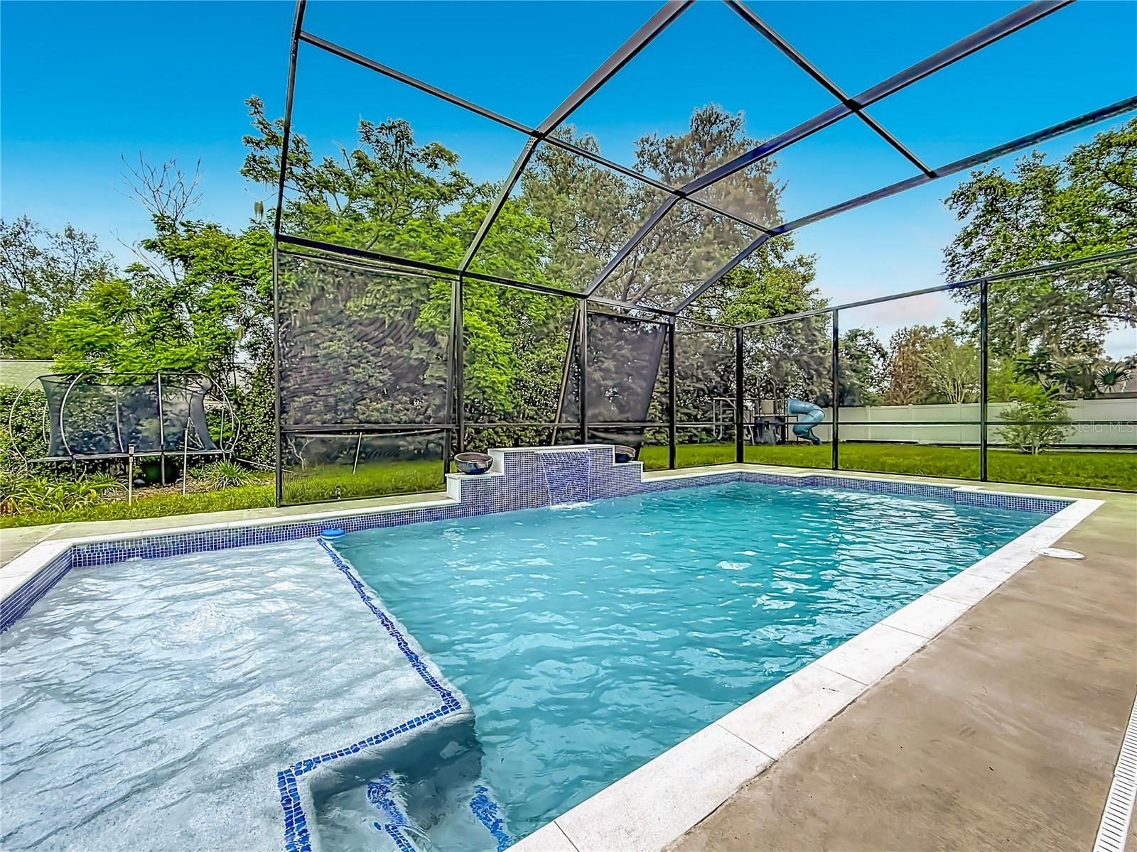 Image 6 of 81 For 34122 Park Lane