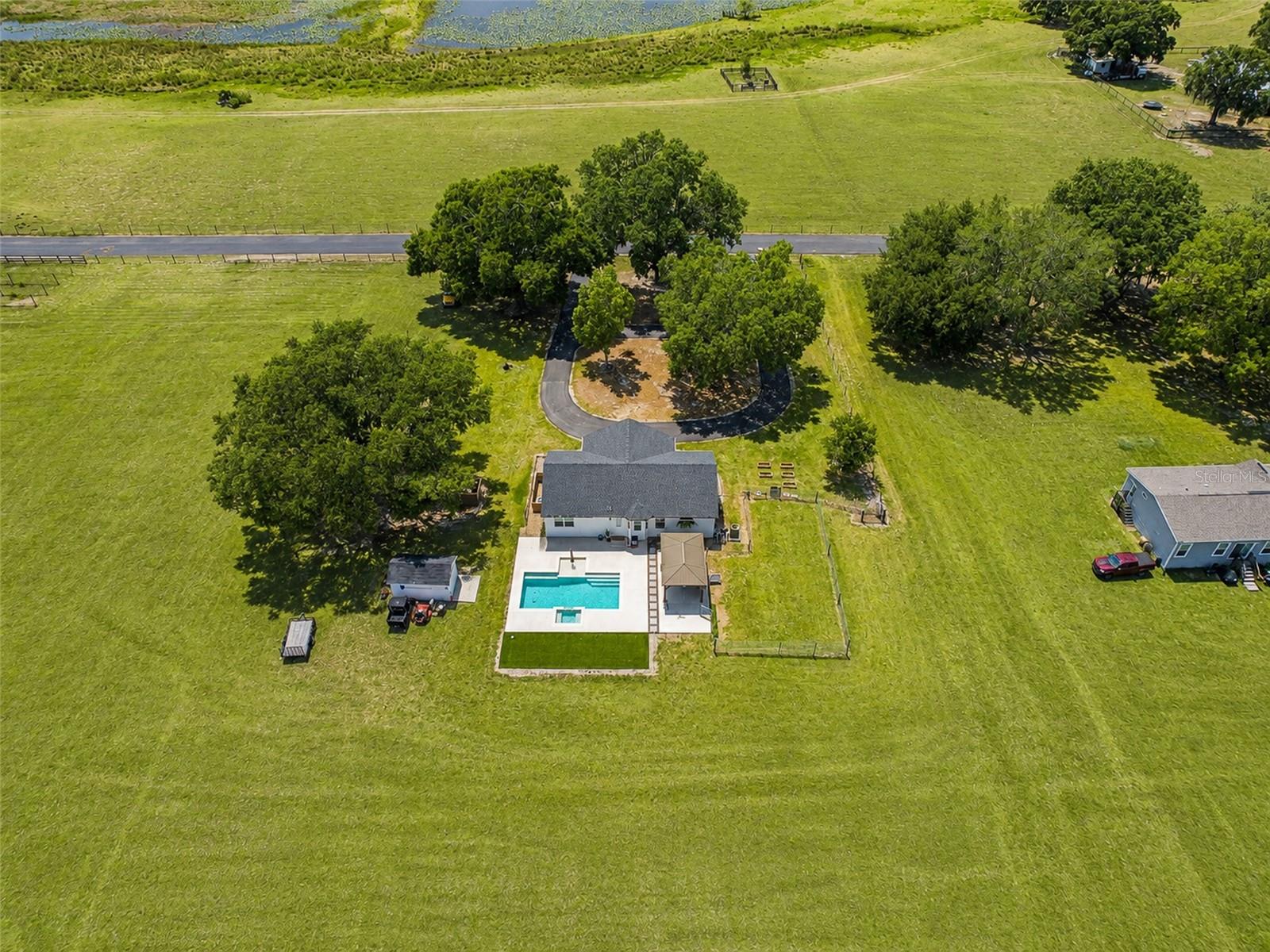 Image 38 of 43 For 13810 Rester Road