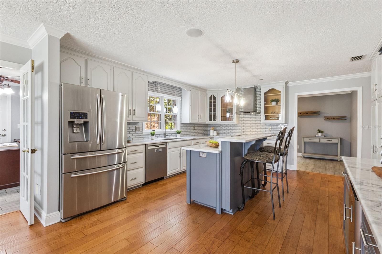 Image 15 of 69 For 14951 Thoroughbred Ln