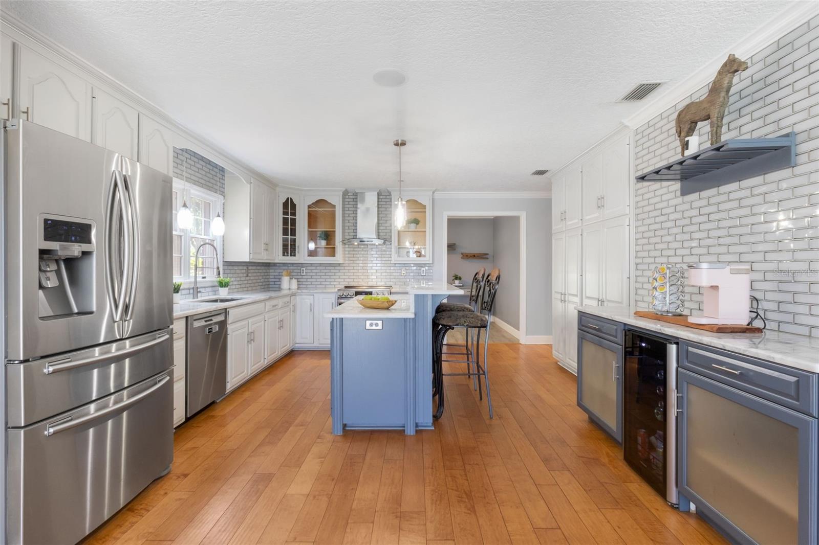 Image 19 of 69 For 14951 Thoroughbred Ln