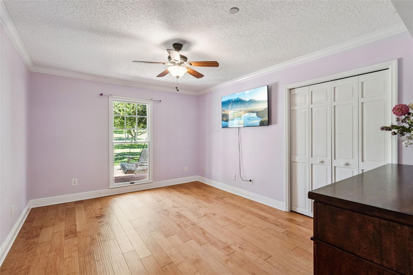 Image 43 of 69 For 14951 Thoroughbred Ln