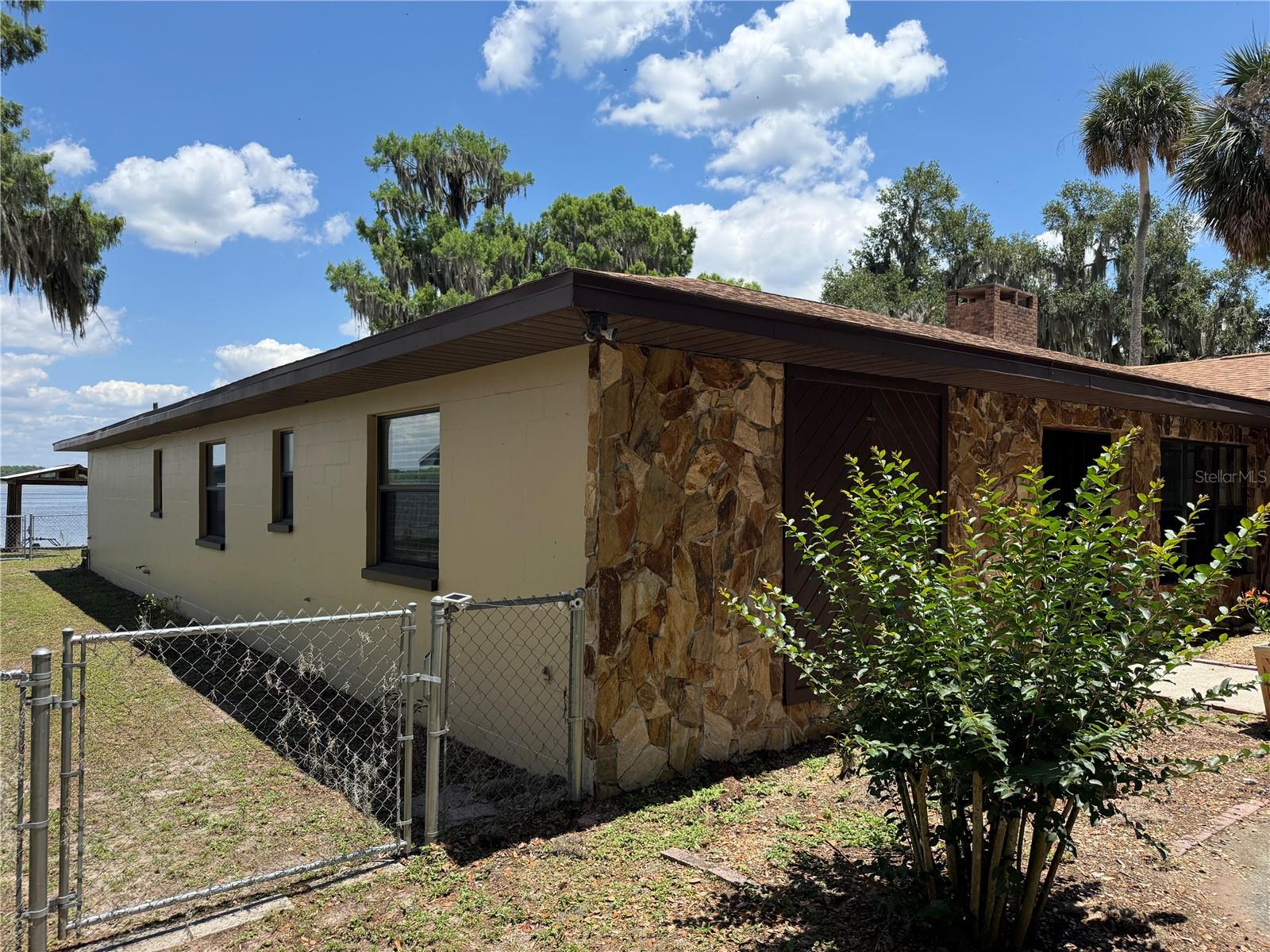 Image 13 of 92 For 4232 County Road 400