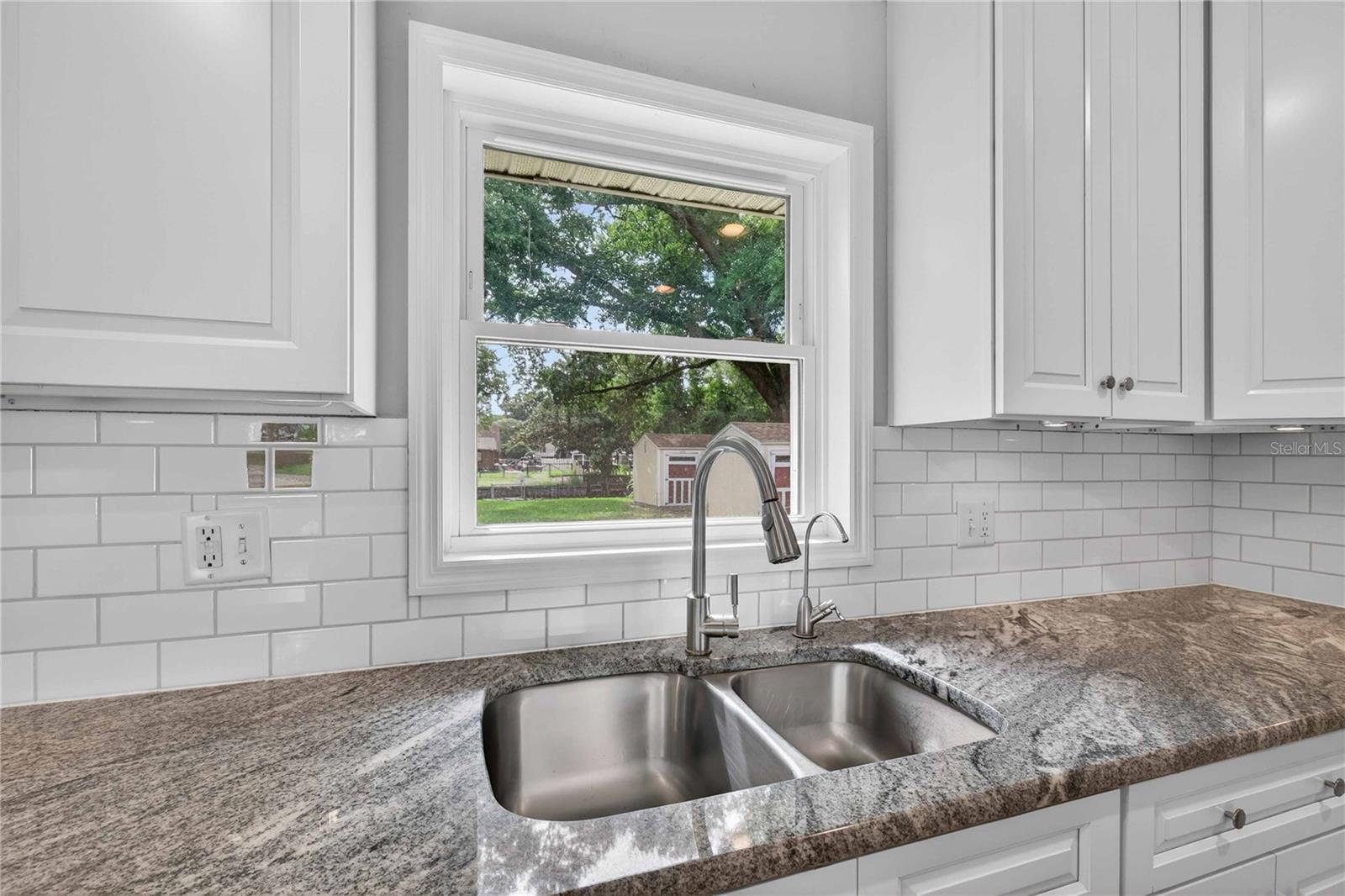 Image 12 of 55 For 27638 Lisa Drive