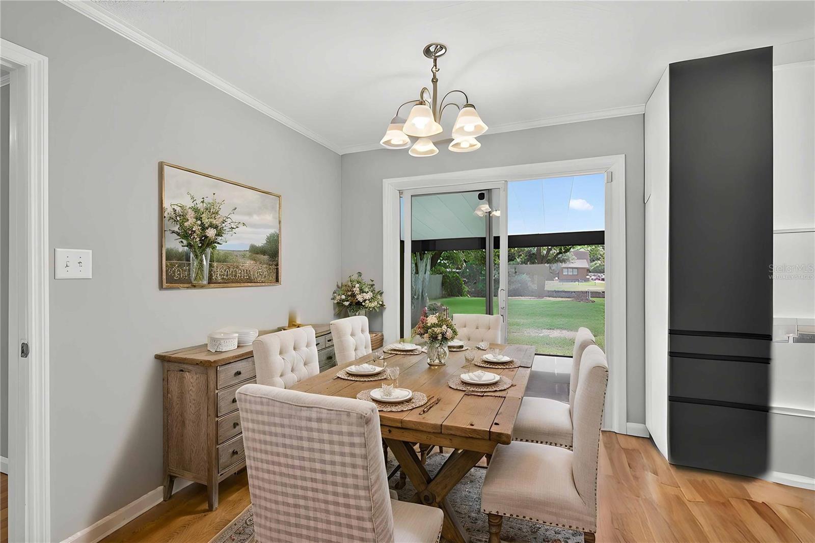 Image 15 of 55 For 27638 Lisa Drive