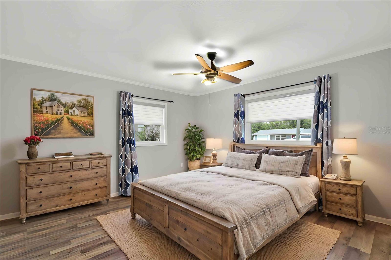 Image 18 of 55 For 27638 Lisa Drive