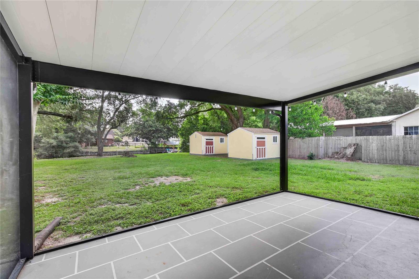 Image 37 of 55 For 27638 Lisa Drive