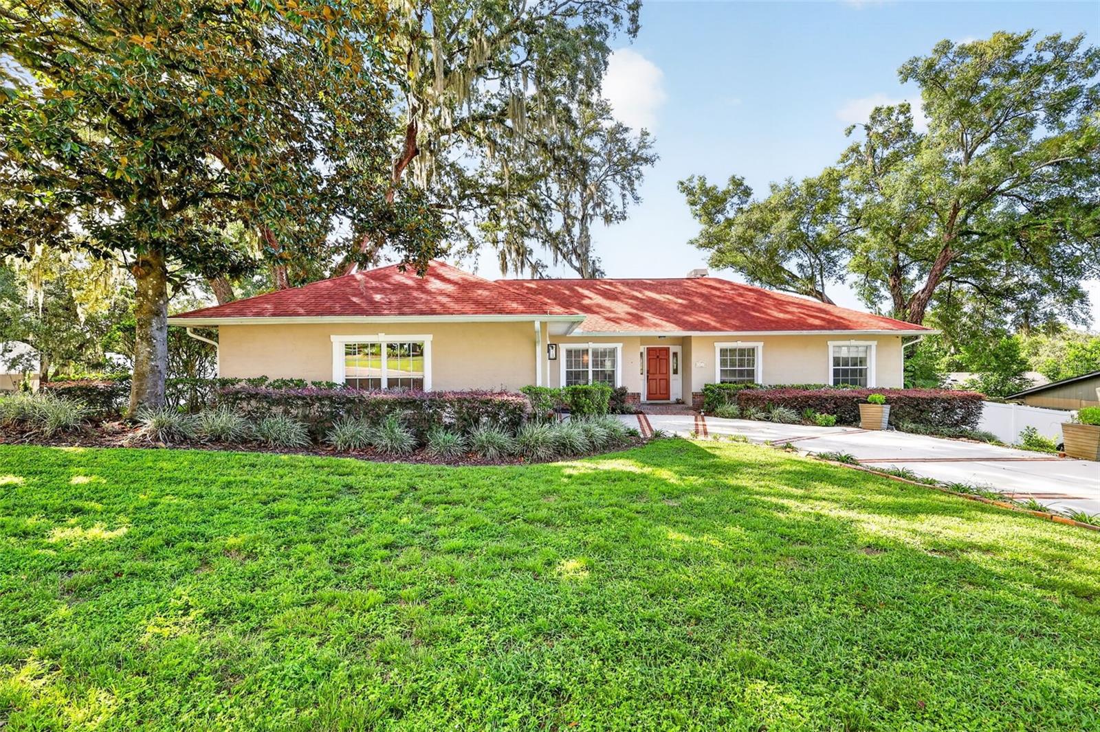 Details for 1812 Lake Francis Drive, APOPKA, FL 32712
