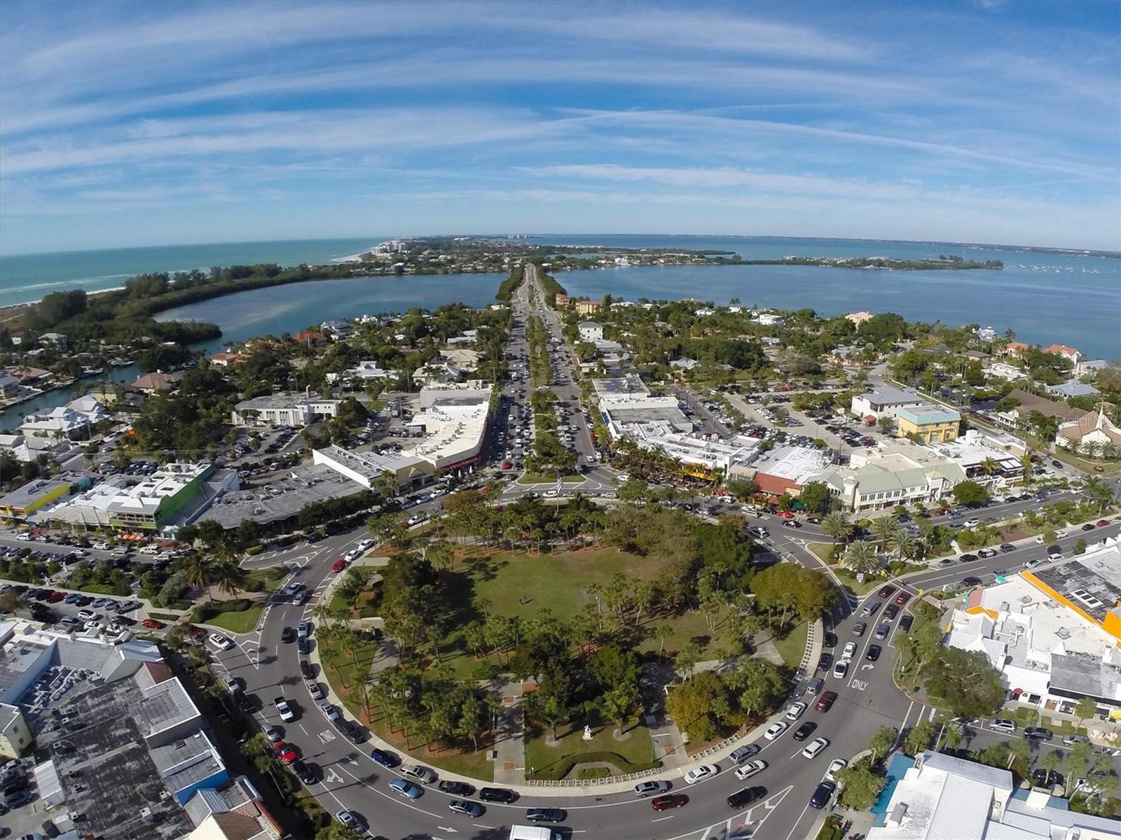 Listing photo id 35 for 500 Washington Drive 14a