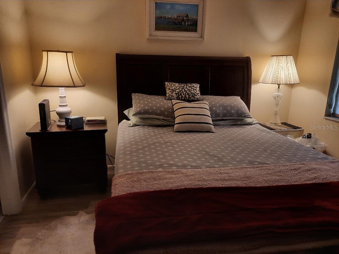 Listing photo id 16 for 4560 Longwater Chase 51