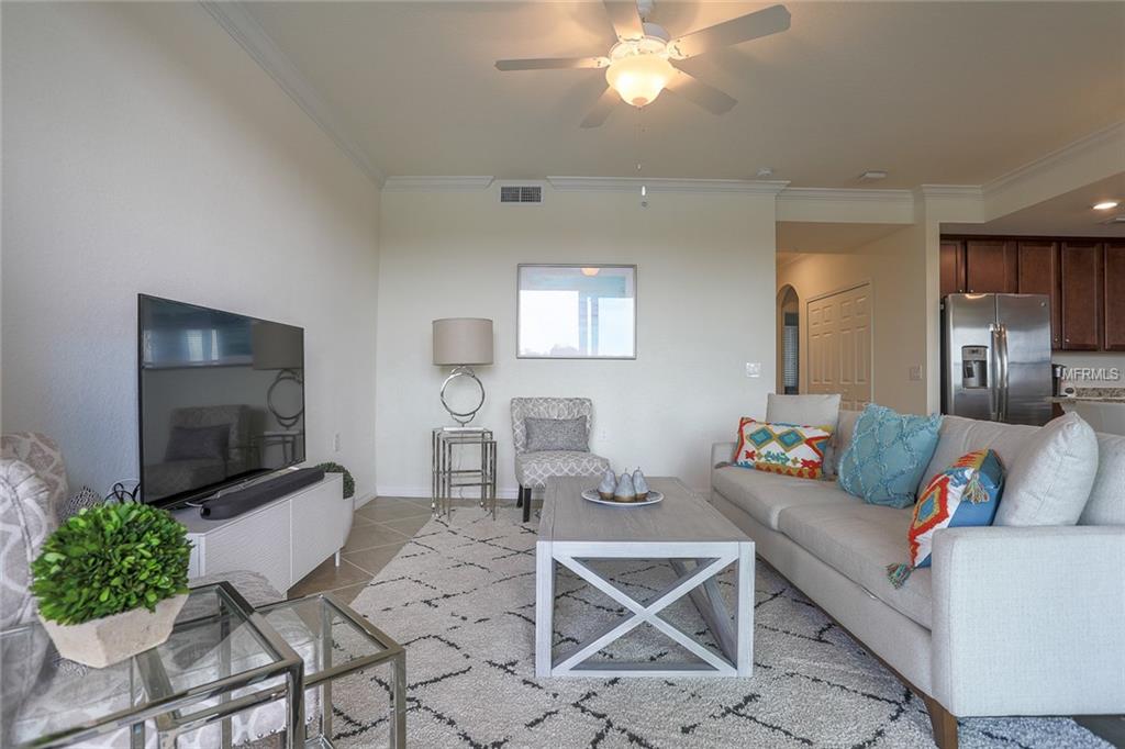 Image 5 of 37 For 17108 Vardon Terrace 306