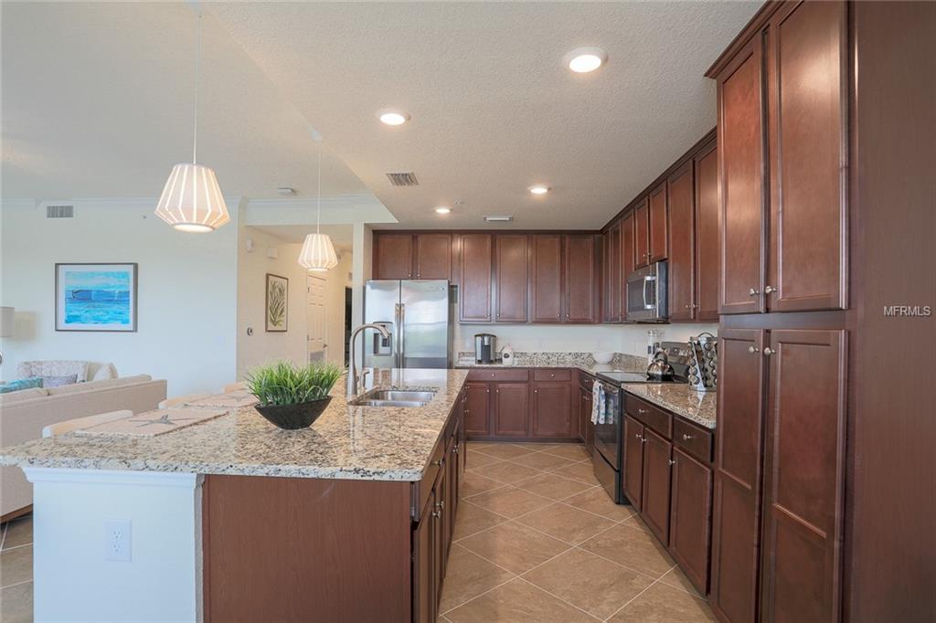 Image 9 of 37 For 17108 Vardon Terrace 306