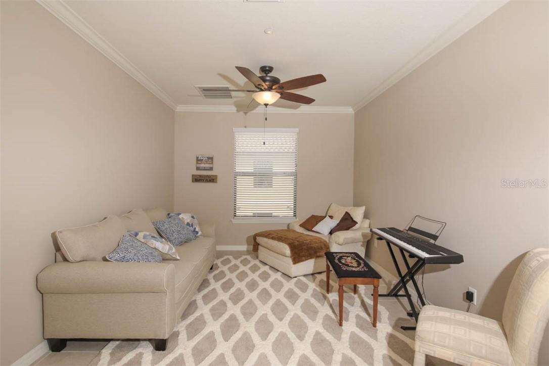 Image 10 of 38 For 12720 Sorrento Way 201