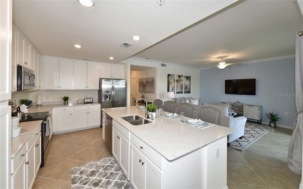 Image 14 of 69 For 17520 Gawthrop Drive 203