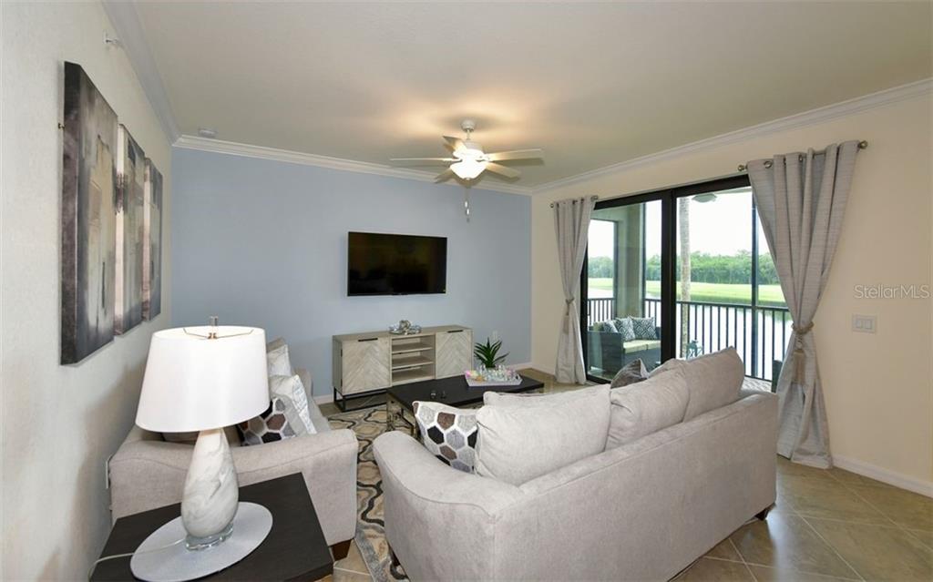 Image 7 of 69 For 17520 Gawthrop Drive 203