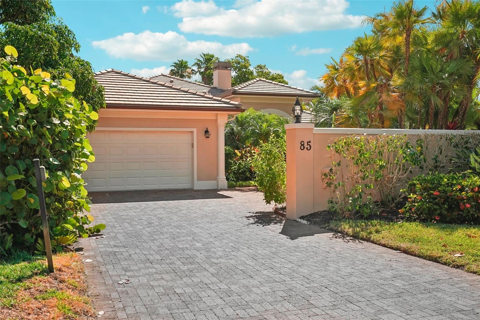 Details for 85 Polk Drive, SARASOTA, FL 34236