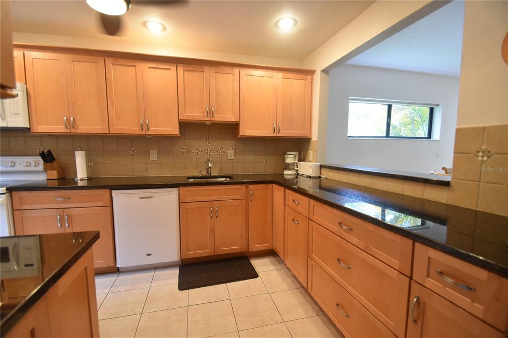 Image 2 of 14 For 1523 Clower Creek Drive Ha246
