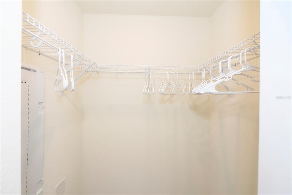 Image 14 of 53 For 17810 Gawthrop Street 101