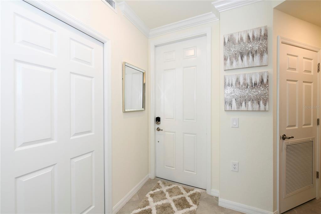Image 6 of 53 For 17810 Gawthrop Street 101