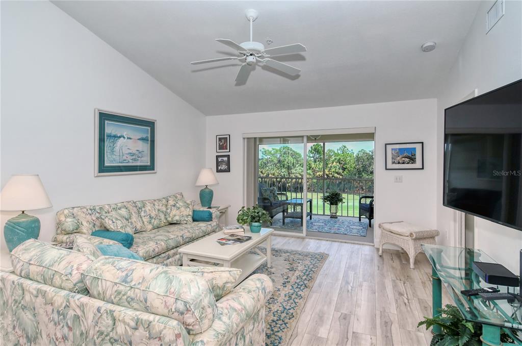 Image 12 of 33 For 8735 Olde Hickory Avenue 8308