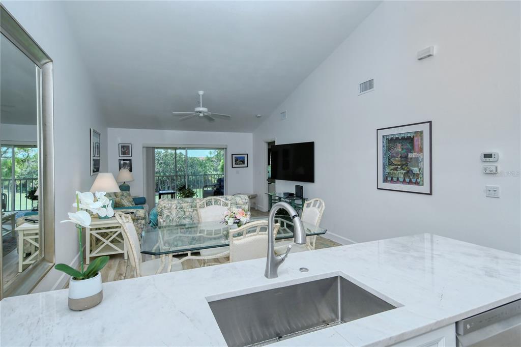 Image 7 of 33 For 8735 Olde Hickory Avenue 8308