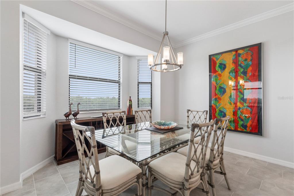 Image 10 of 39 For 18008 Gawthrop Drive 402
