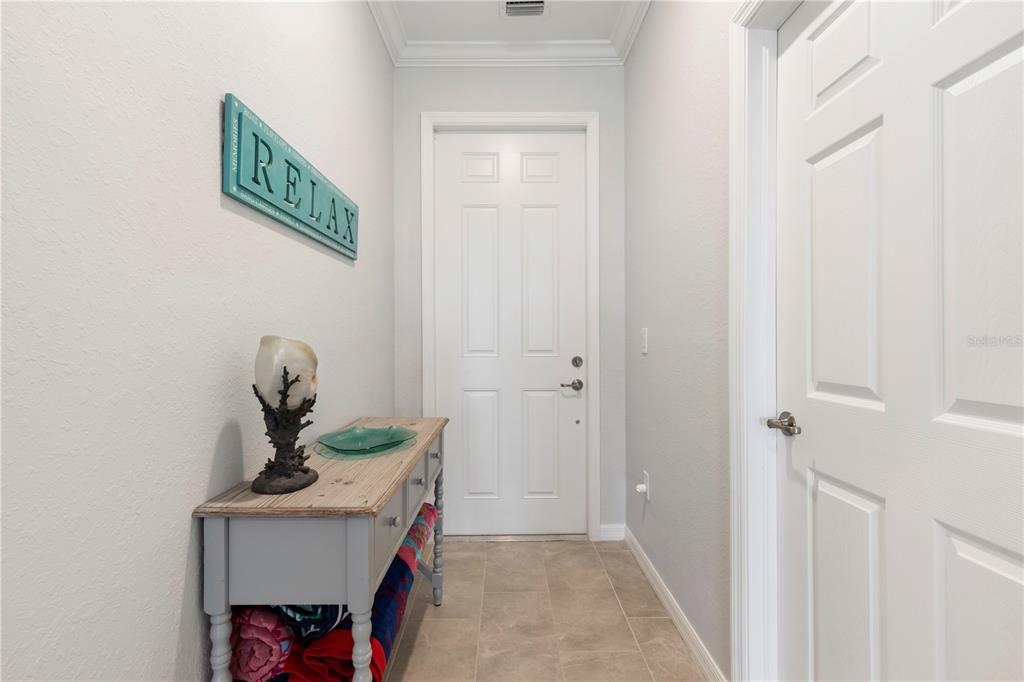 Image 14 of 39 For 18008 Gawthrop Drive 402