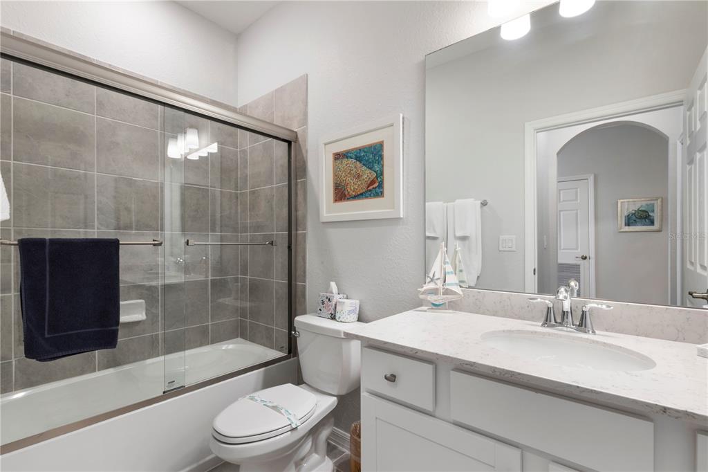Image 15 of 39 For 18008 Gawthrop Drive 402