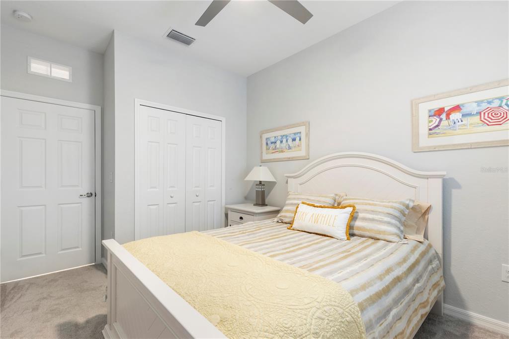 Image 17 of 39 For 18008 Gawthrop Drive 402