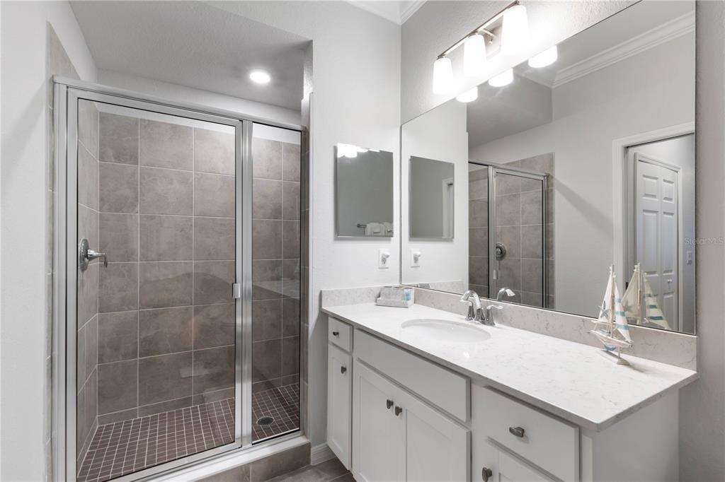 Image 31 of 39 For 18008 Gawthrop Drive 402