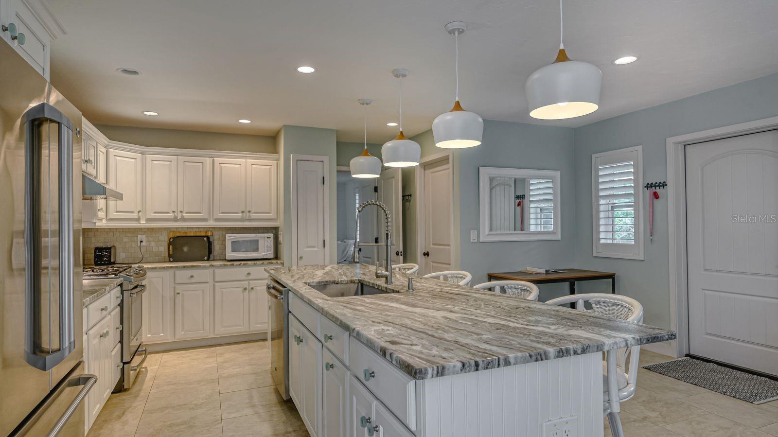 Image 15 of 49 For 3708 Sandspur Lane