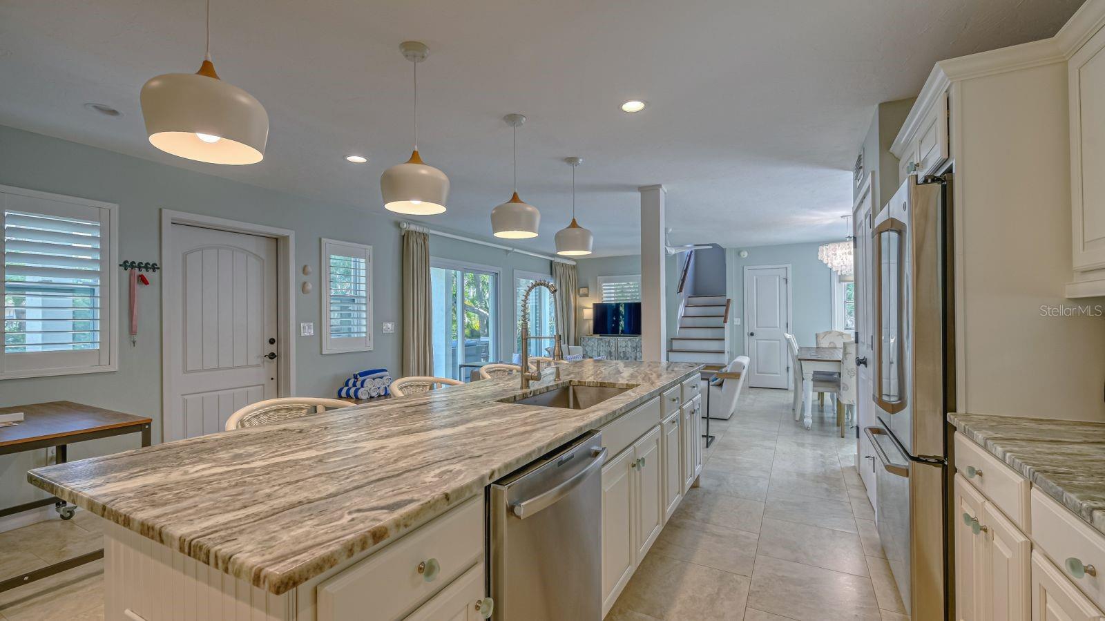 Image 16 of 49 For 3708 Sandspur Lane