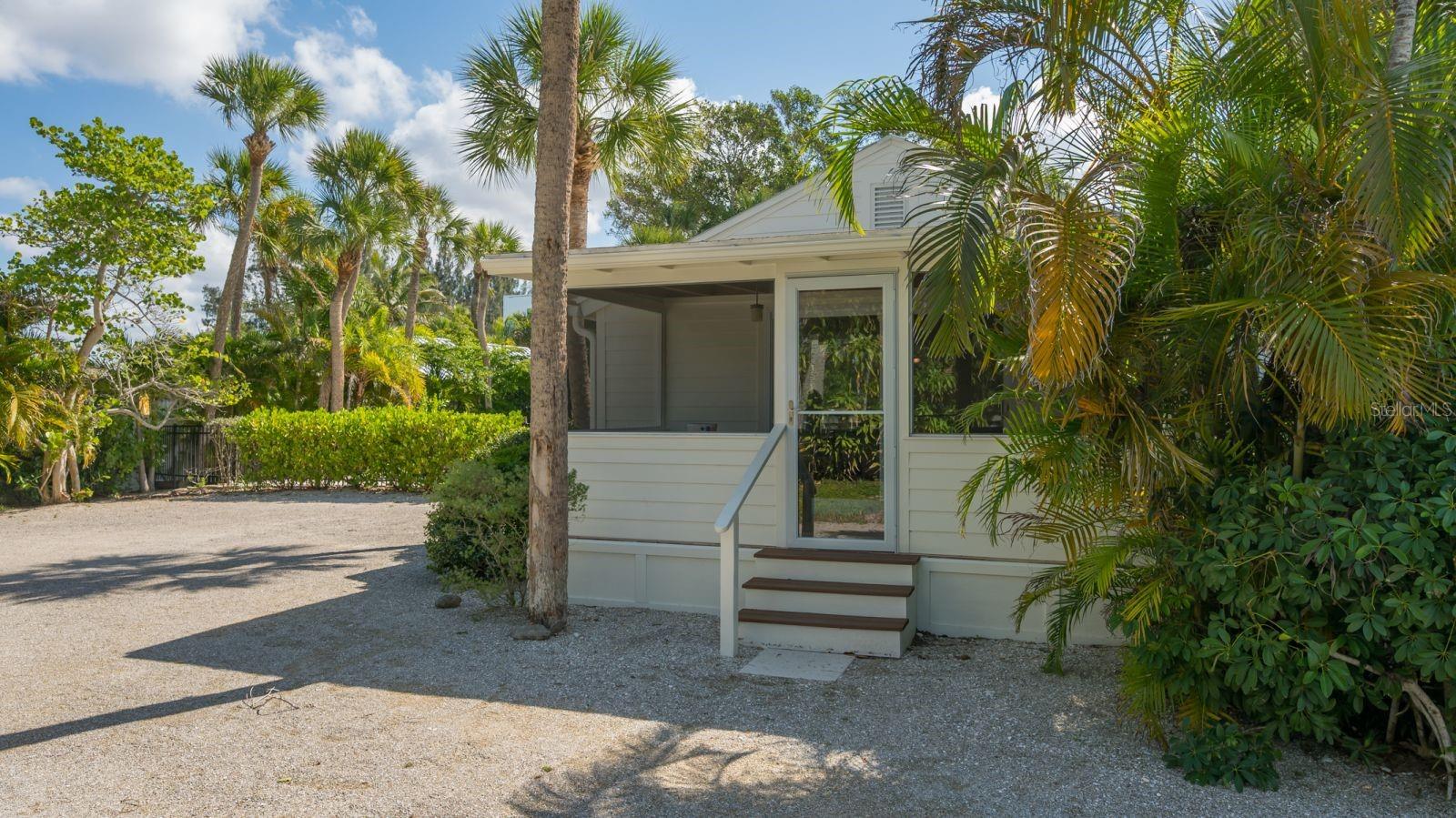 Image 4 of 49 For 3708 Sandspur Lane