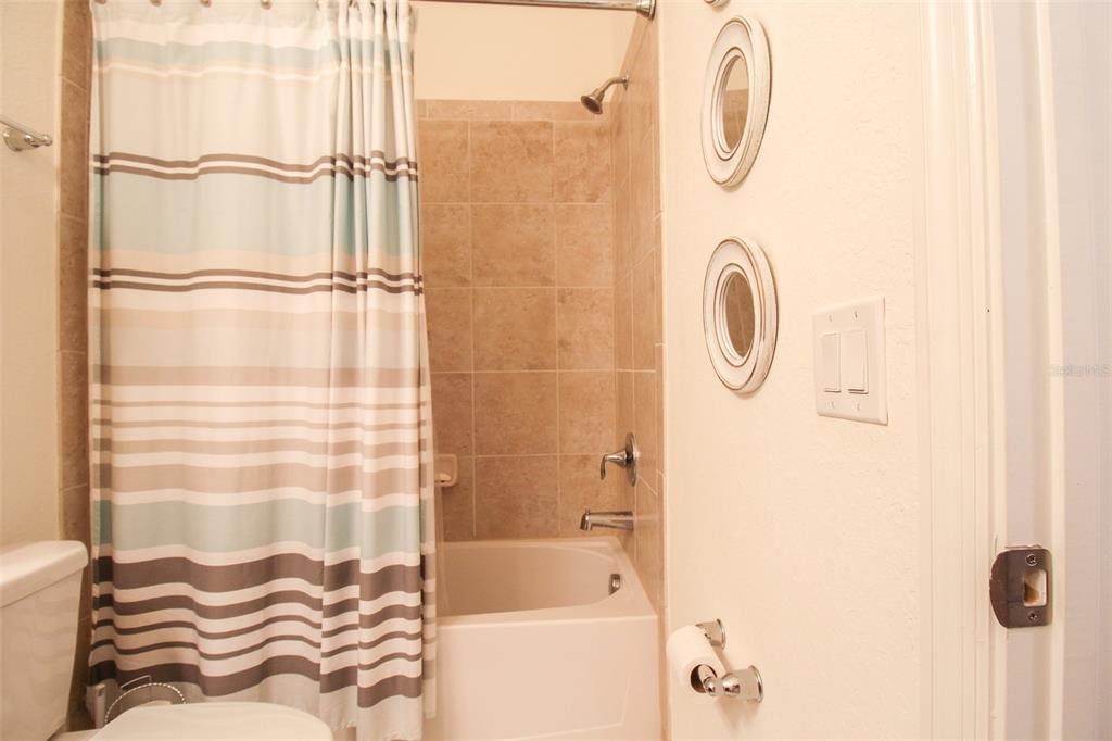Image 32 of 56 For 16706 Vardon Terrace 405