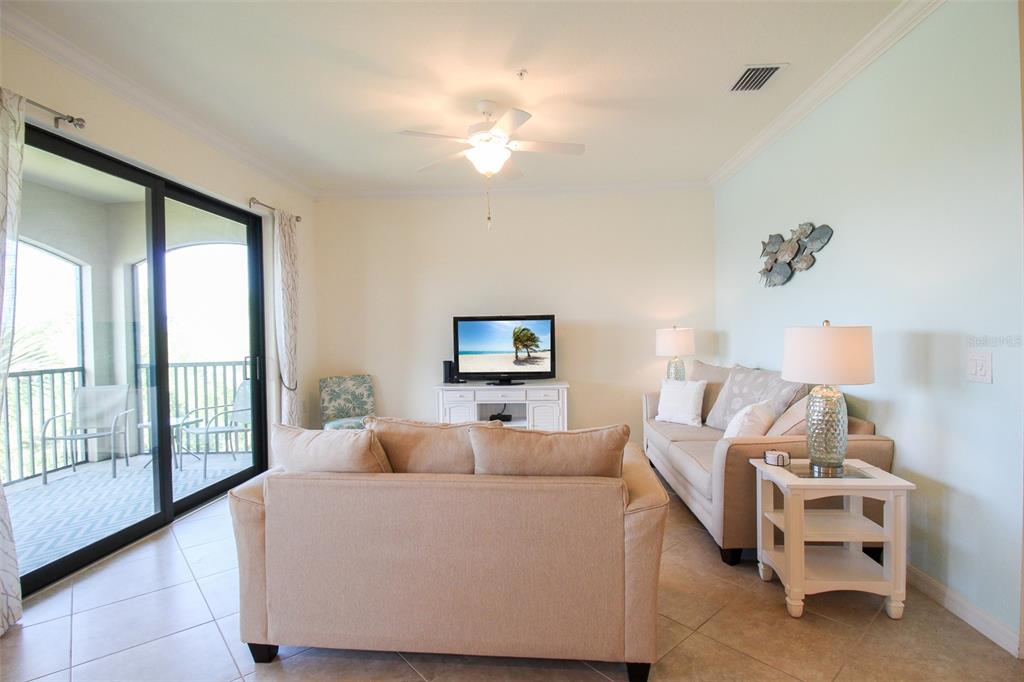 Image 36 of 56 For 16706 Vardon Terrace 405