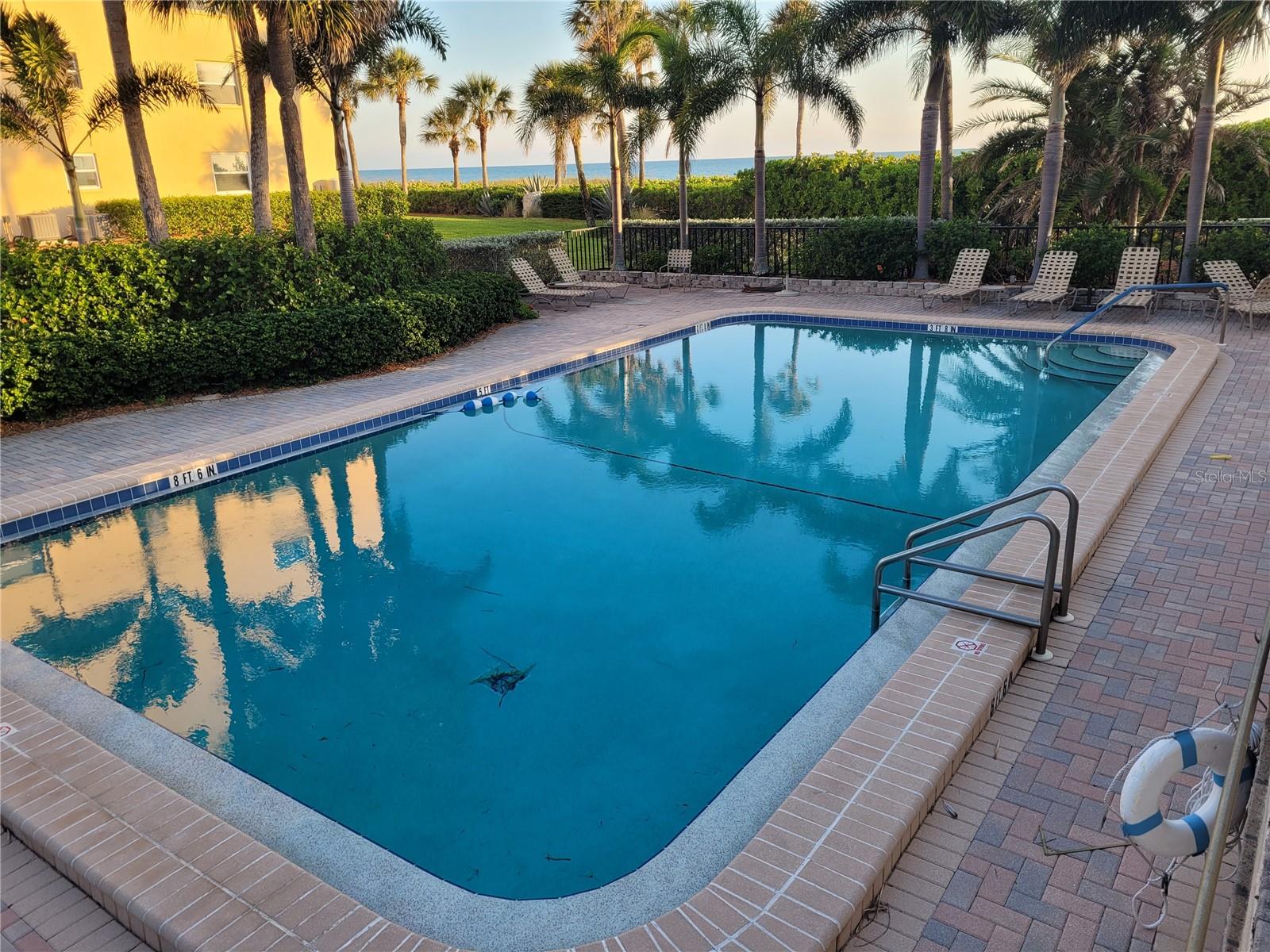 Image 18 of 24 For 4325 Gulf Of Mexico Drive 406