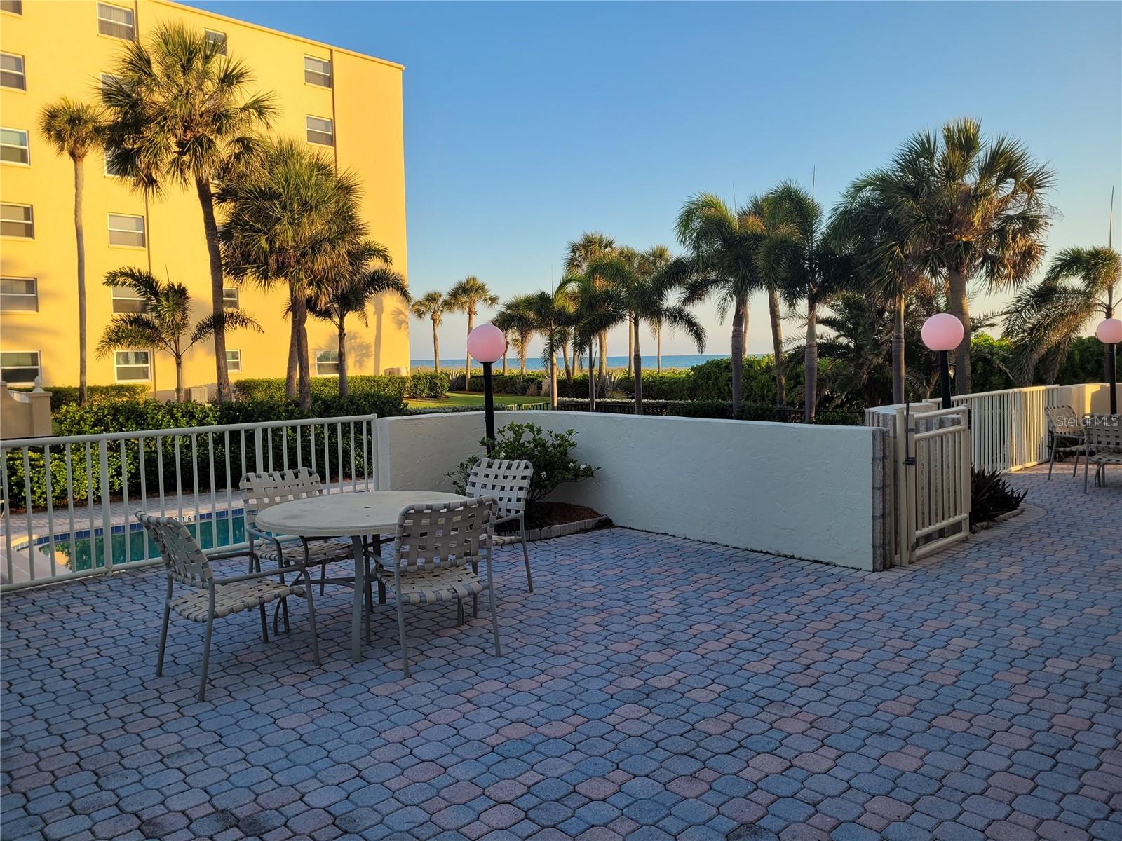 Image 20 of 24 For 4325 Gulf Of Mexico Drive 406