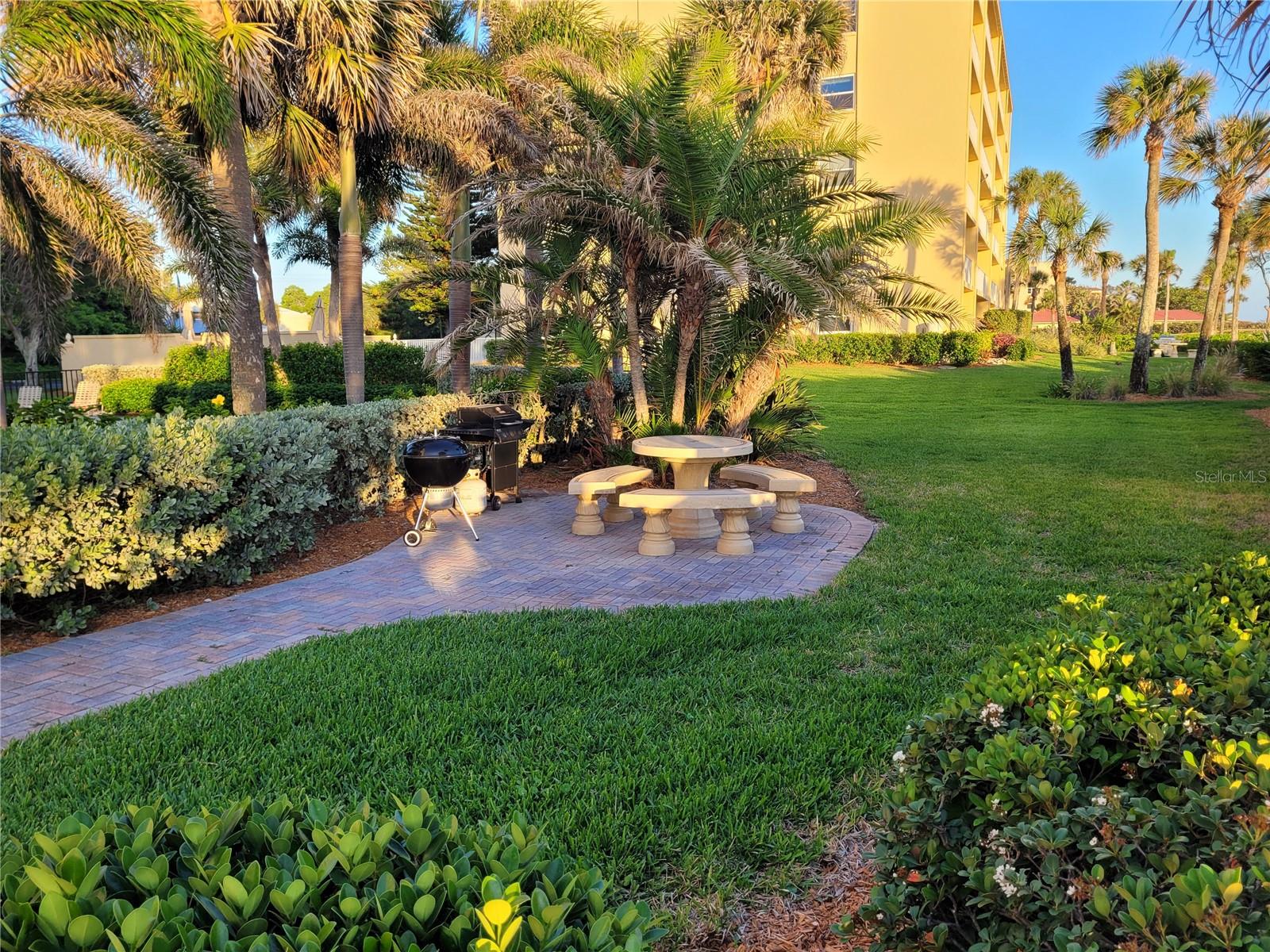Image 21 of 24 For 4325 Gulf Of Mexico Drive 406