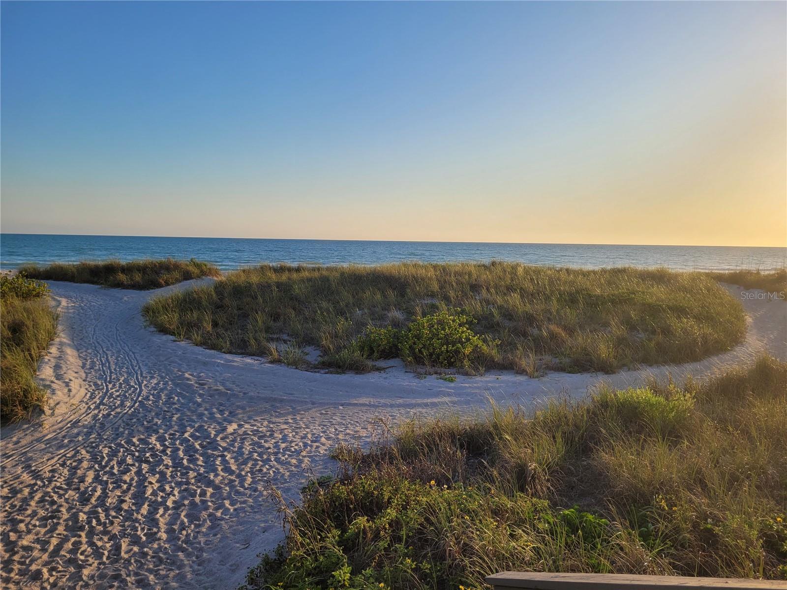 Image 23 of 24 For 4325 Gulf Of Mexico Drive 406